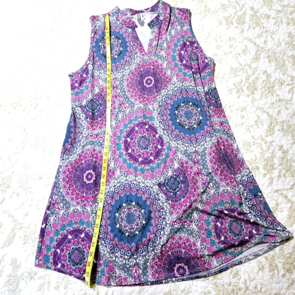 Honeyme Curvy Sleeveless Mandala Print Dress - Picture 5 of 5